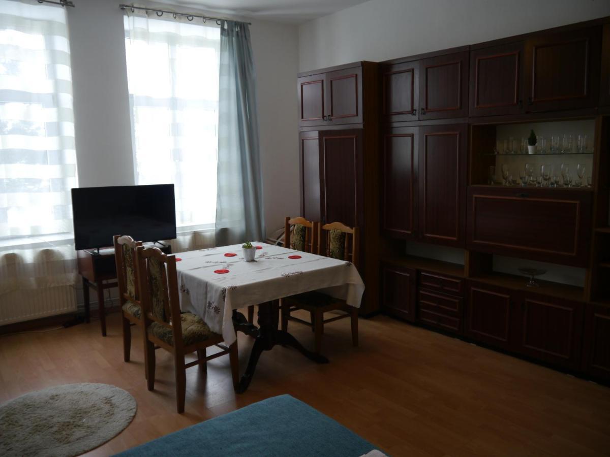 Appartamento Brama Bieszczad Lesko Esterno foto