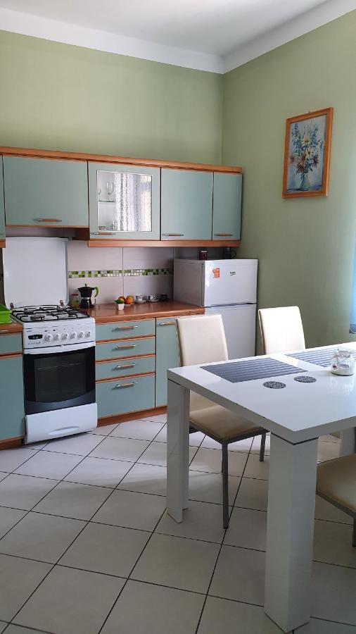Appartamento Brama Bieszczad Lesko Esterno foto