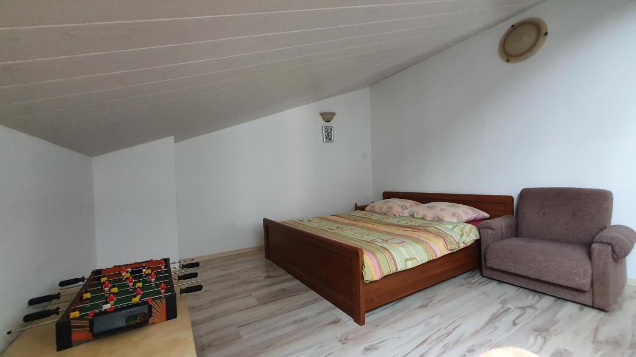 Appartamento Brama Bieszczad Lesko Esterno foto